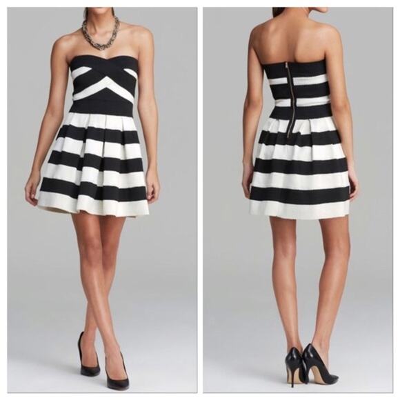 BCBG Max Azria Striped Fit And Flare Strapless Bandage Dress Size Medium M NWT - Picture 1 of 16